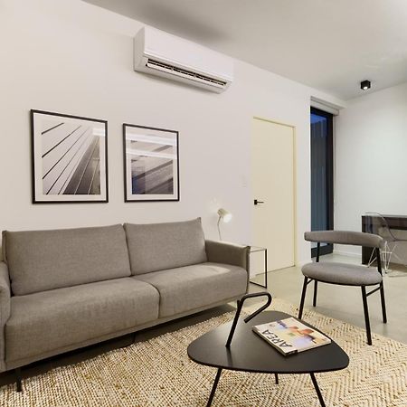 Sunny 2Br With Pool In Casco Antiguo Apartment Панама Сити Екстериор снимка